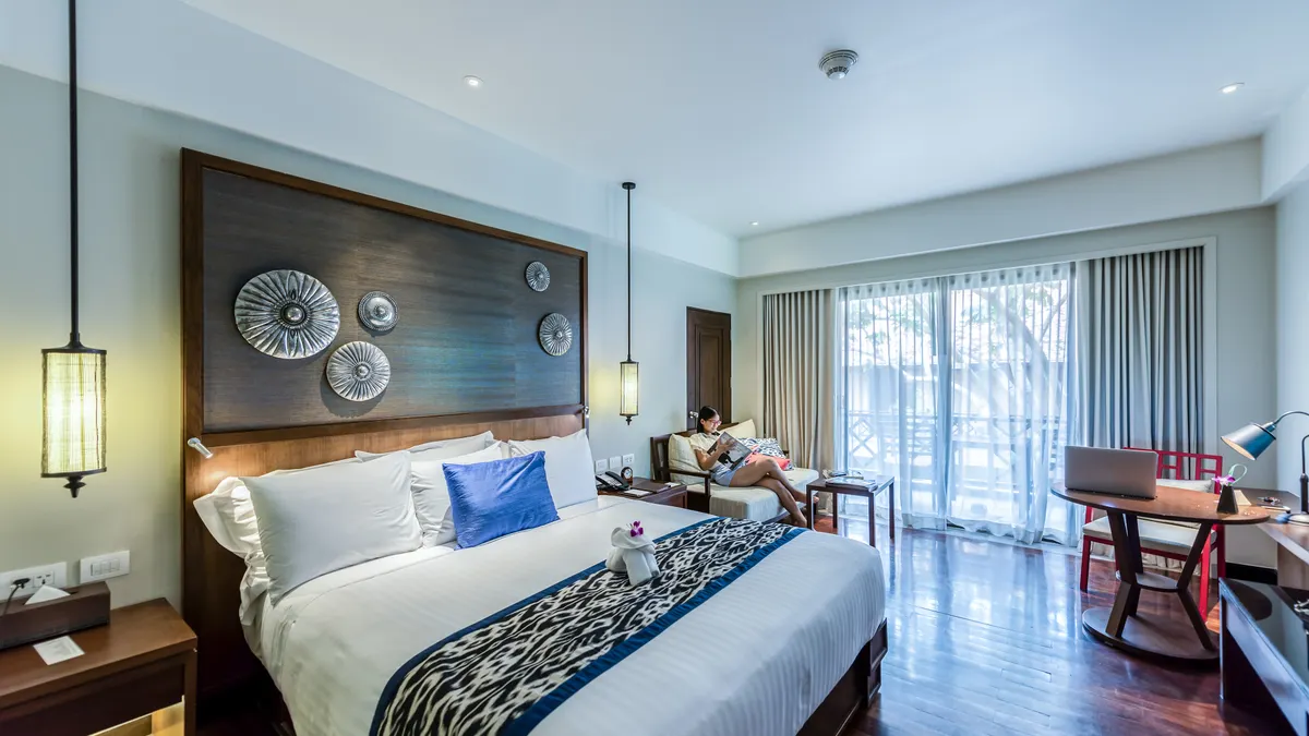 Budget Family Trip Planning by Lodging Value and Room Features